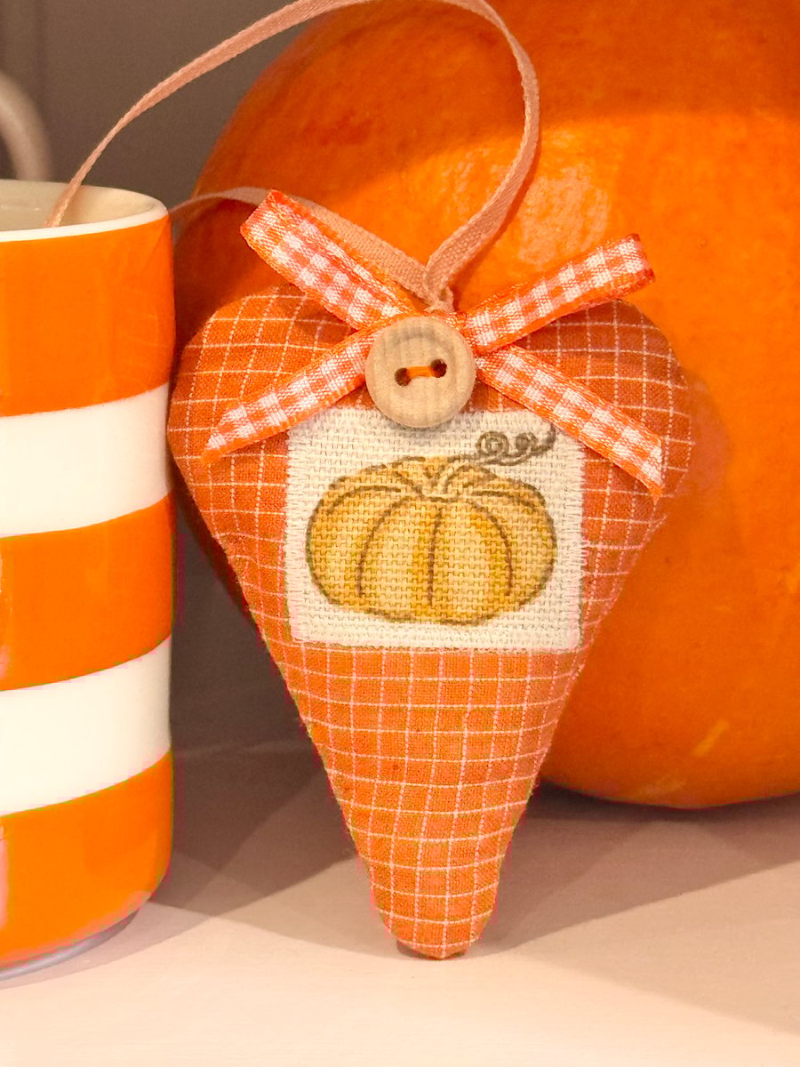 PUMPKIN HEART DECORATION - orange pumpkin patch, orange checks