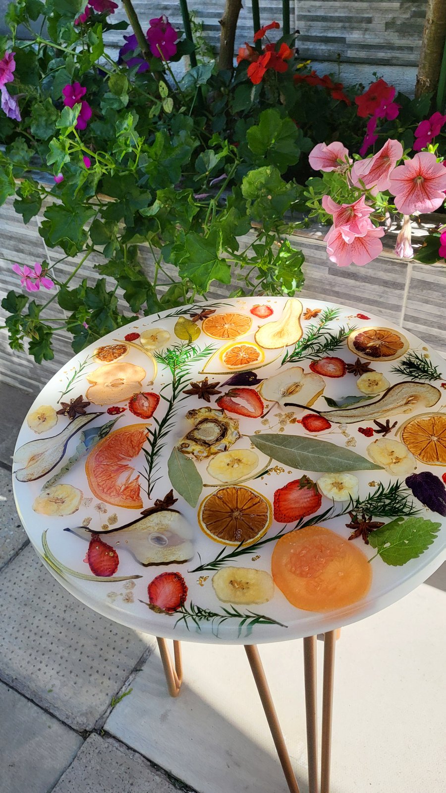 Coffe  table whit real fruits epoxy resin.Handmade,Kitchen,Dining,Gift,Furniture