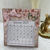 Mini Desktop 2023 Calendar SR 22