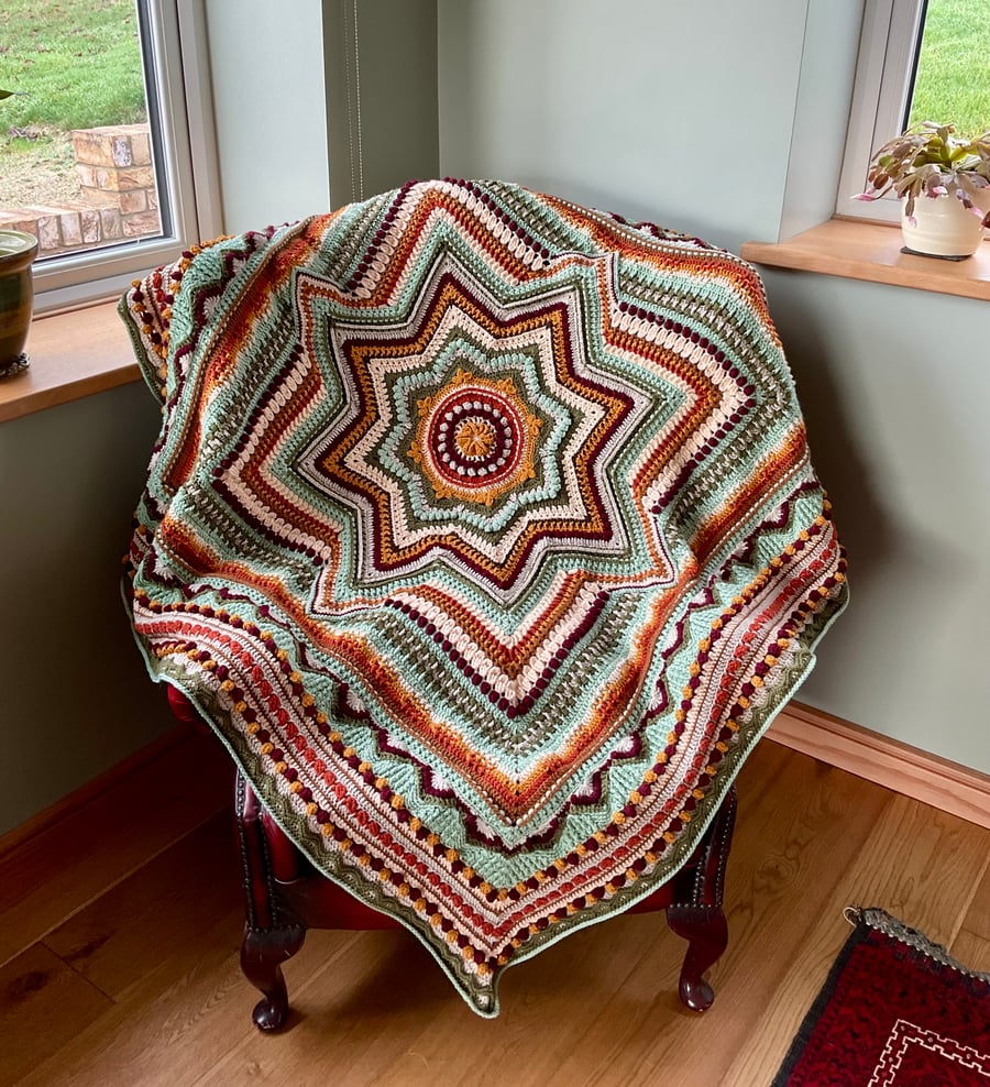 Crocheted blanket Solstice Star