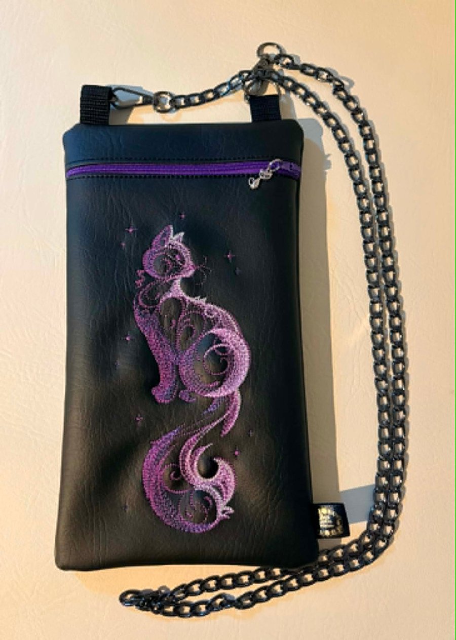 Embroidered Cat Crossbody Bag – Black Vinyl with Purple Cat Design 