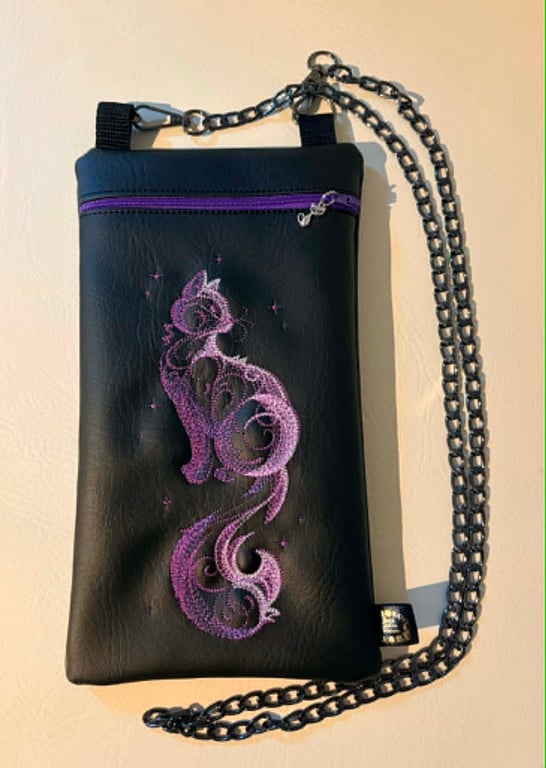 Embroidered Cat Crossbody Bag – Black Vinyl with Purple Cat Design 