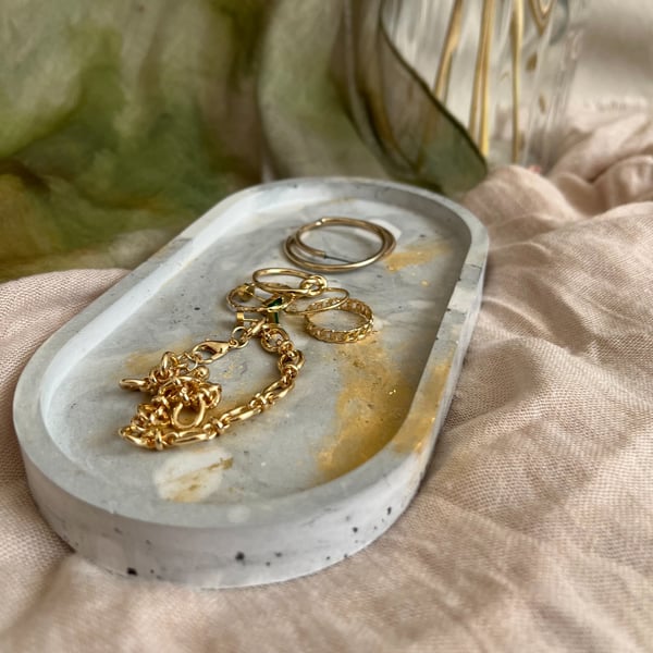 Earthy Grey Marble Effect Trinket tray