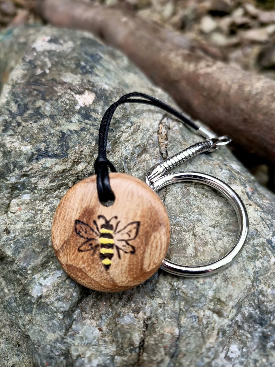 Bee Kind Bumble bee wooden keyring 