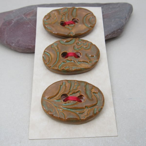 3 Medium Oval Grassland Green Brown Brocade Pattern Ceramic Buttons