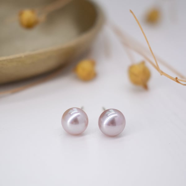 Pearl Stud Earrings 