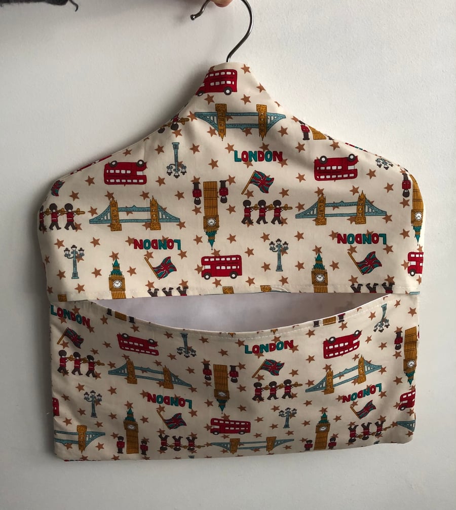 Hanging Lined Cotton Peg Bag