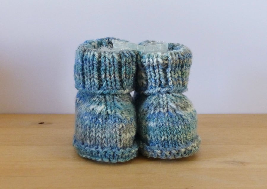 Knitted Baby Booties