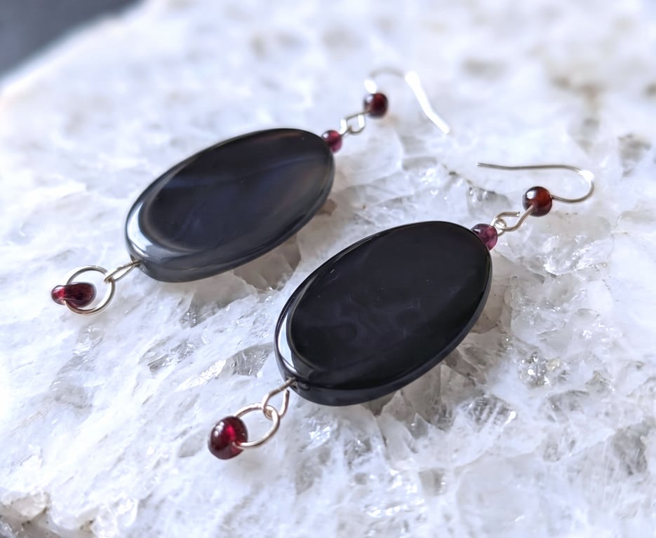 Garnet and Black Agate Oval Silver Drop Earrings