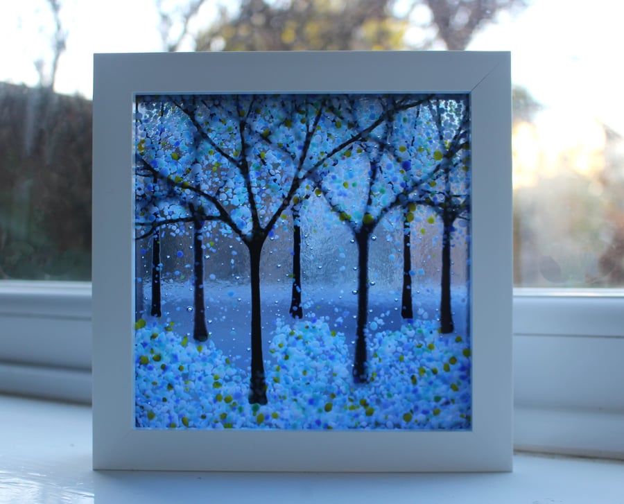 Seconds Sunday 15cm x 15cm Amazing Fused Glass Woodland Picture 'Blue Sky'
