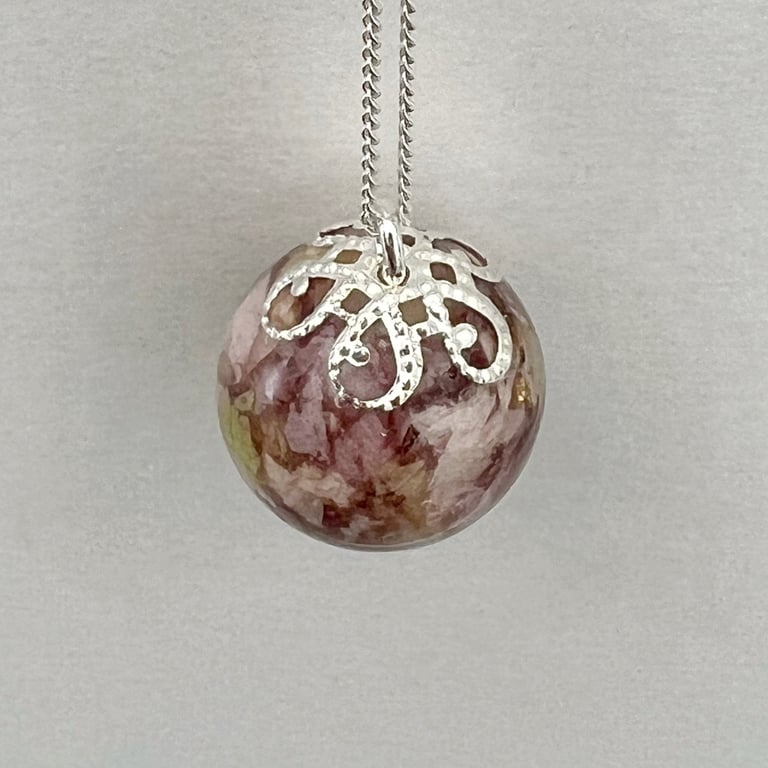 Flower Preservation Necklace – Keepsake from Wedding or Memorial Flowers