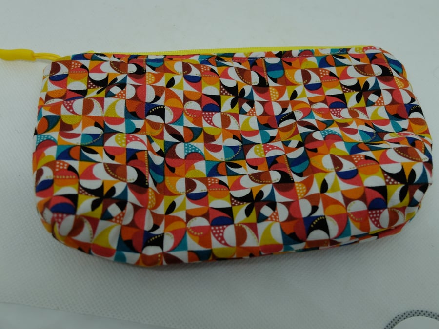 Zipped and lined Backgammon or Chess clock pouch