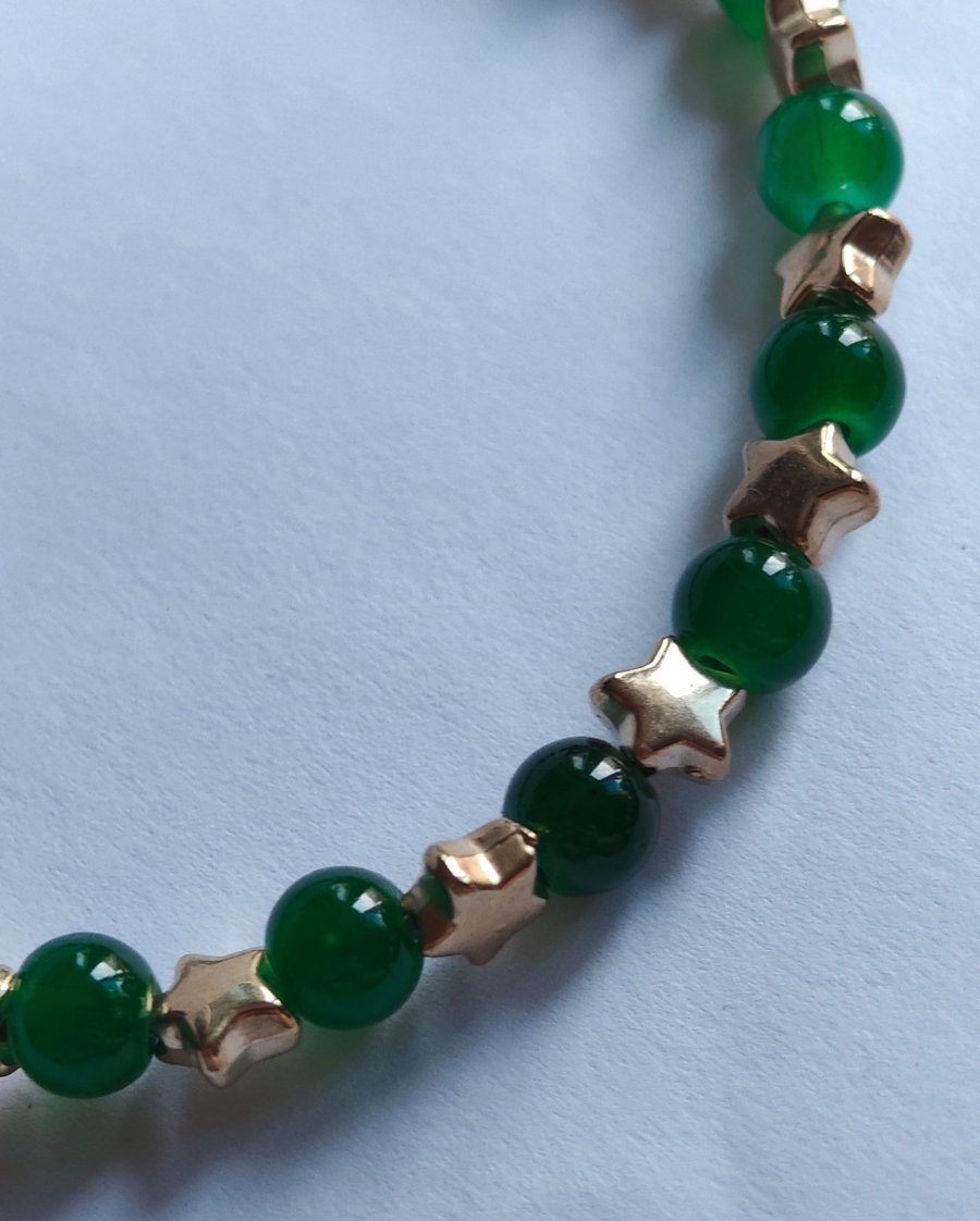 Green Glass & Gold Stars Bead Bracelet 