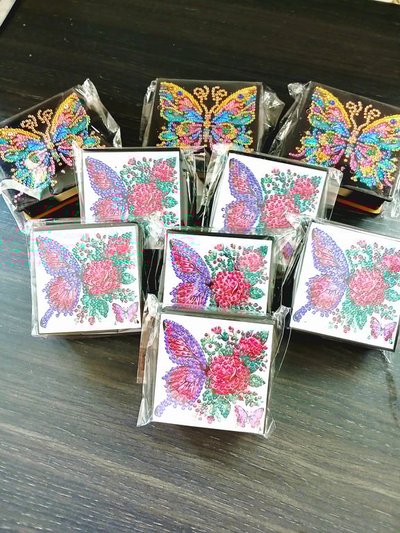 Square  flip top-box with note paper inside.