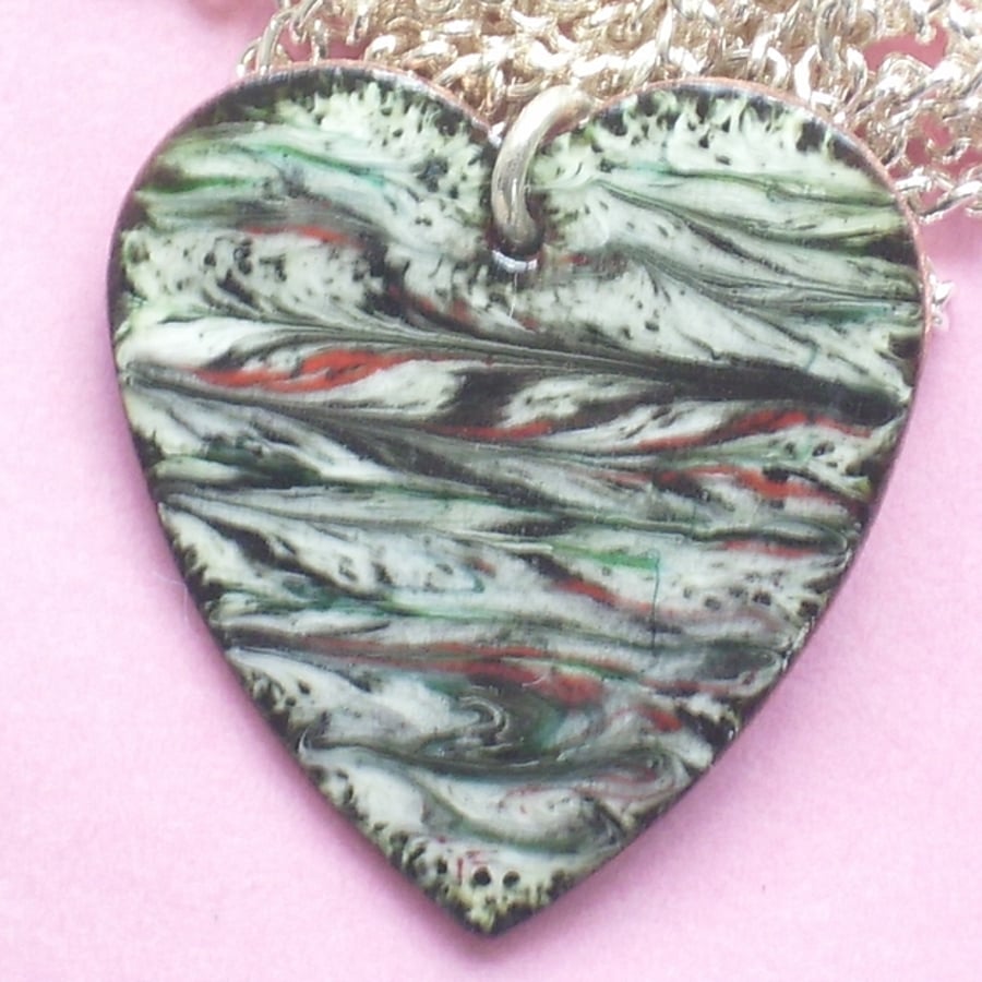 heart pendant - scrolled black and red over white