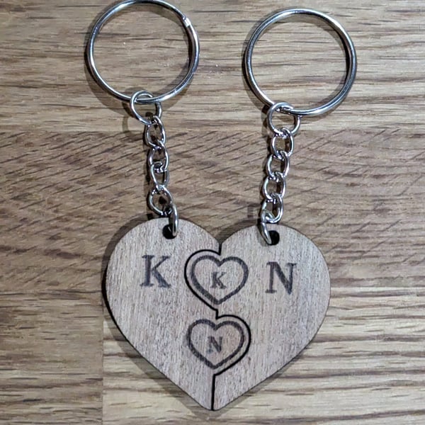 Personal Lovers Couples Keyring - Personalized solid Mahogany Wood Key Chain - V