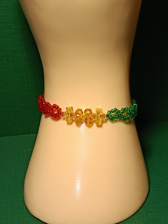 Golden Christmas Blossom Bracelet 