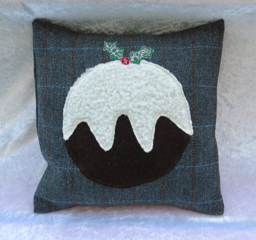 Christmas Cushion, festive cushion, wool cushion, with feather pad, 12.6 inches