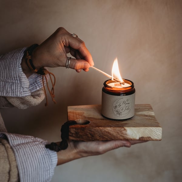 Personalised scented soy candle: Sea of Calm (Vanilla, smoke, cedar wood)