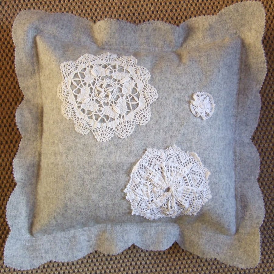 Snowflake Lace Doily Cushion Cover