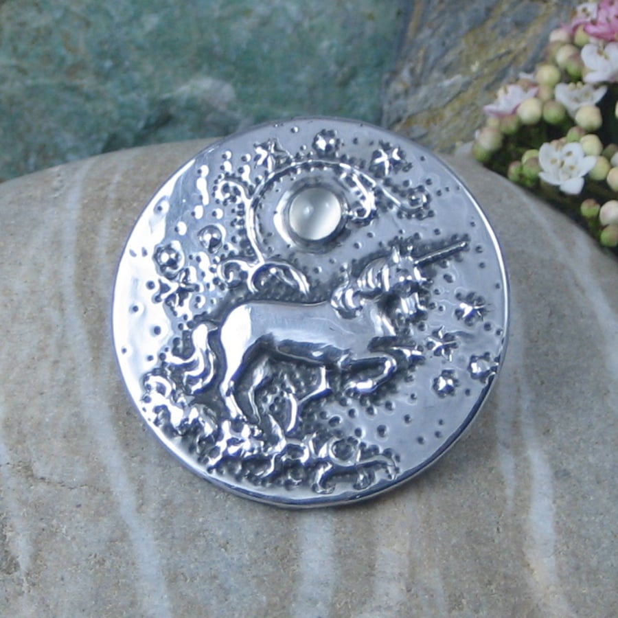 Large Unicorn Moonstone Brooch in Silver Pewter