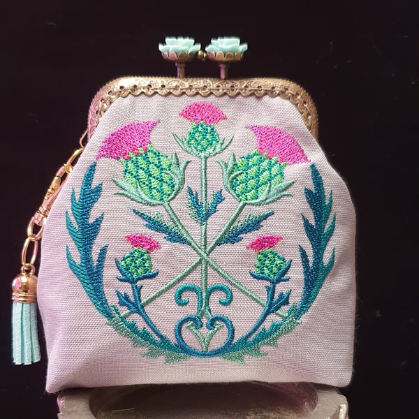 Celtic Thistle Circle Coin Purse 
