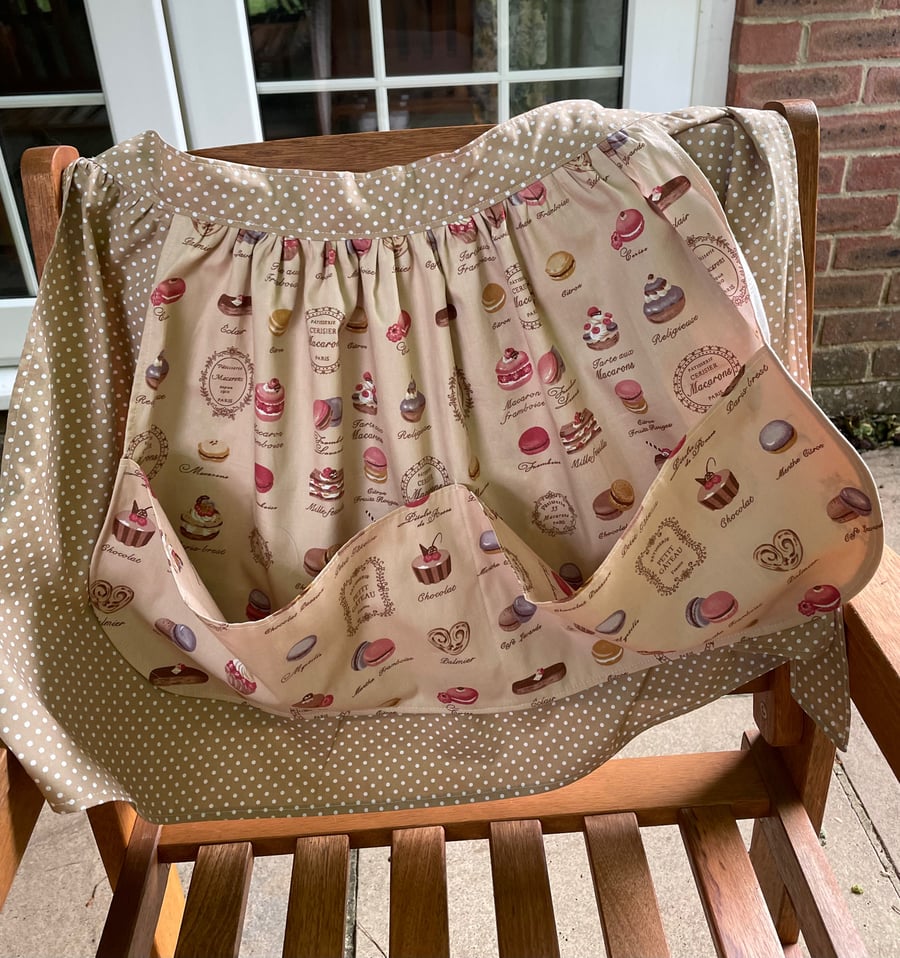 Patisserie print and polka dot cotton.  (JY22)