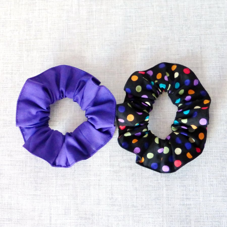2 x Hair scrunchies