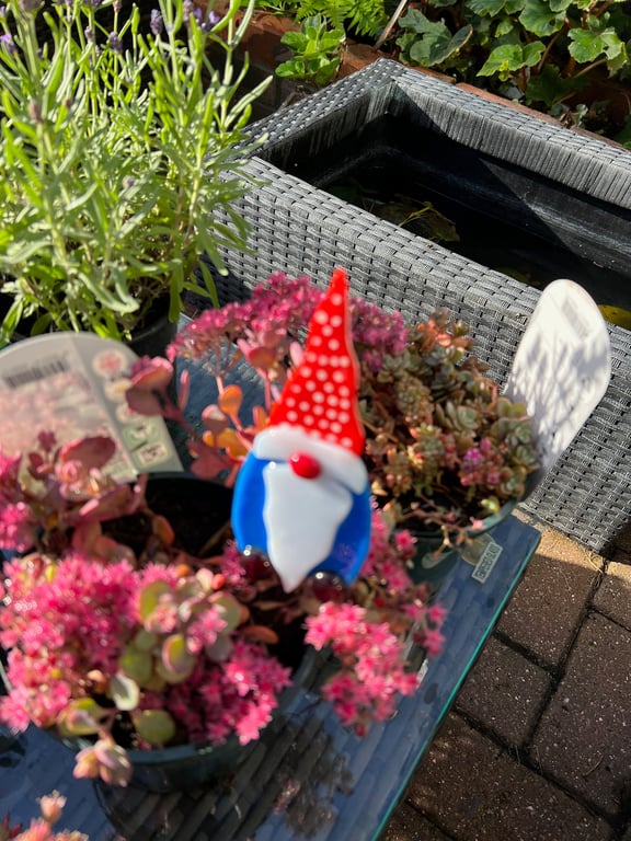 Gnomes flower pot stakes-garden stakes-gnomes- garden gifts-flower pot stakes