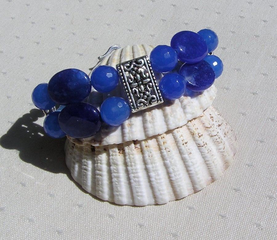Natural Blue Sapphire, Blue Jade & Aragonite Gemstone Bracelet "Blue Aimie"