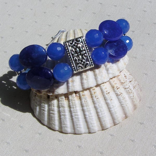 Natural Blue Sapphire, Blue Jade & Aragonite Gemstone Bracelet "Blue Aimie"