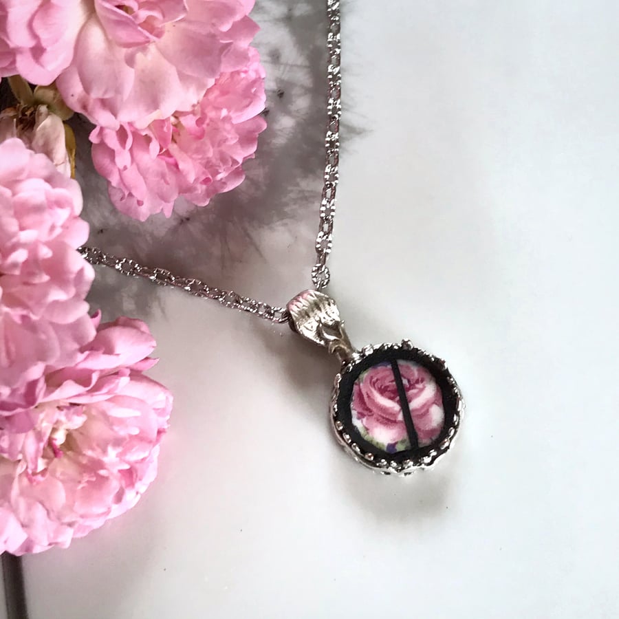 China Necklace, Flower necklace, Pink rose