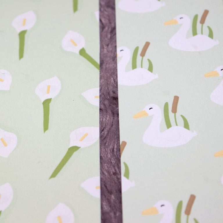 2 pack Lily swan doublesided bookmarks