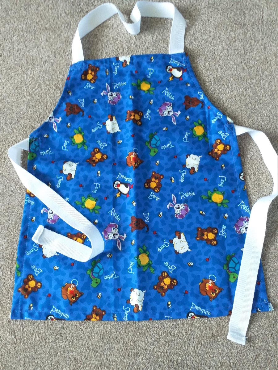 Animal Scatter Pinnie age 2-6 approximately