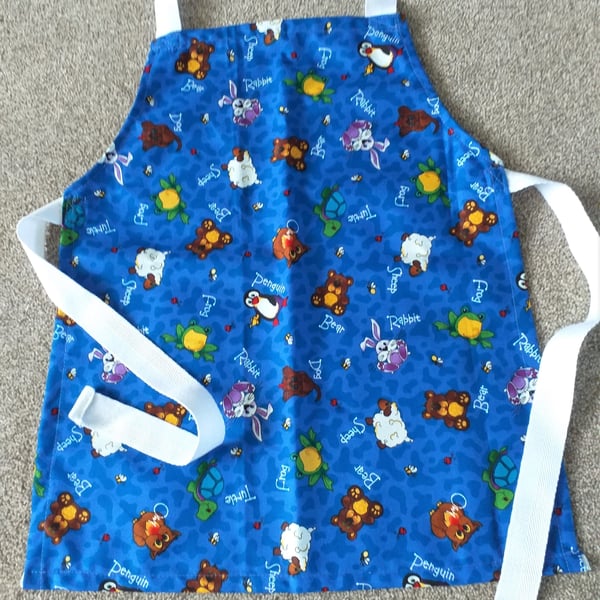 Animal Scatter Pinnie age 2-6 approximately