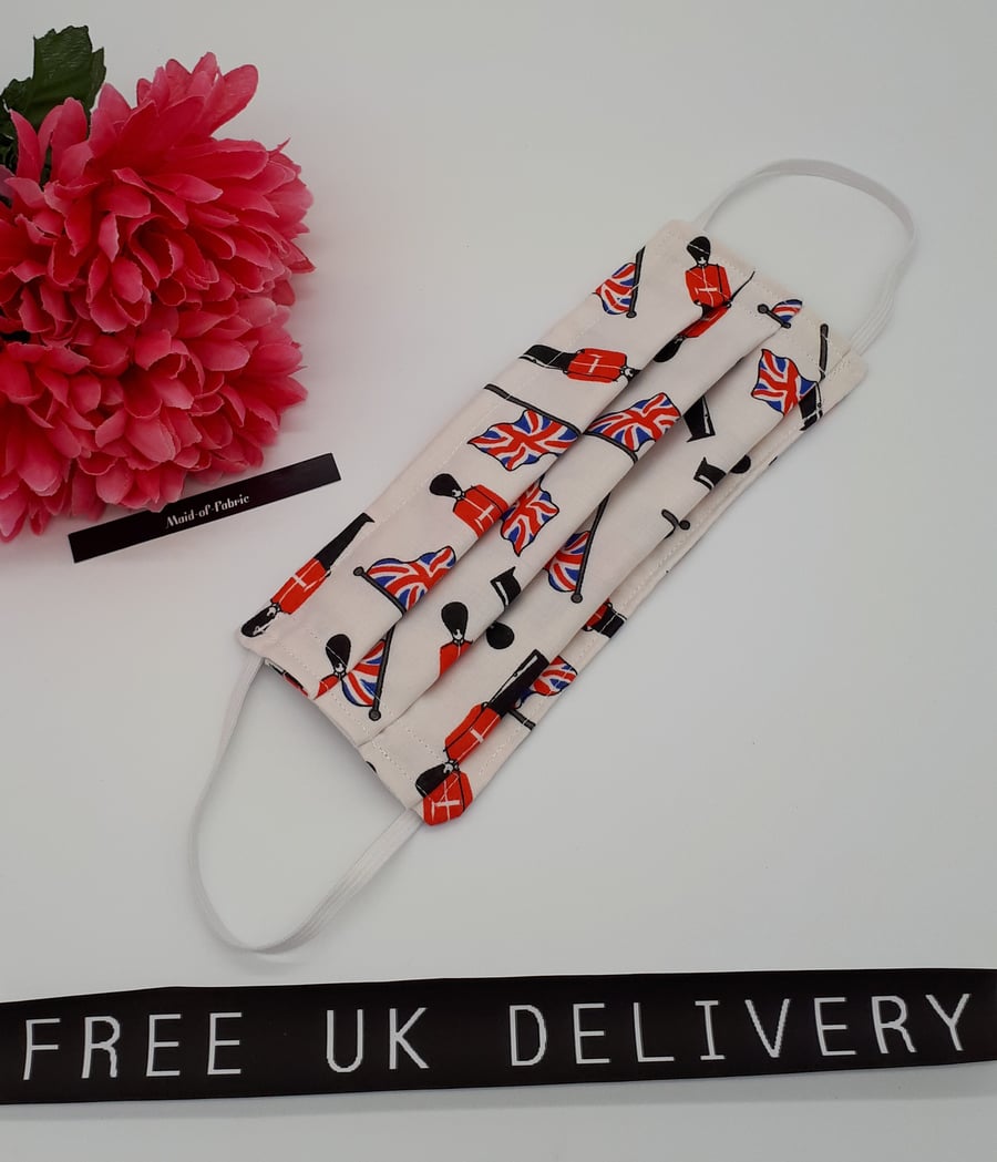 Face mask, medium,  3 layer, nose wire, washable in white Queens guard fabric 