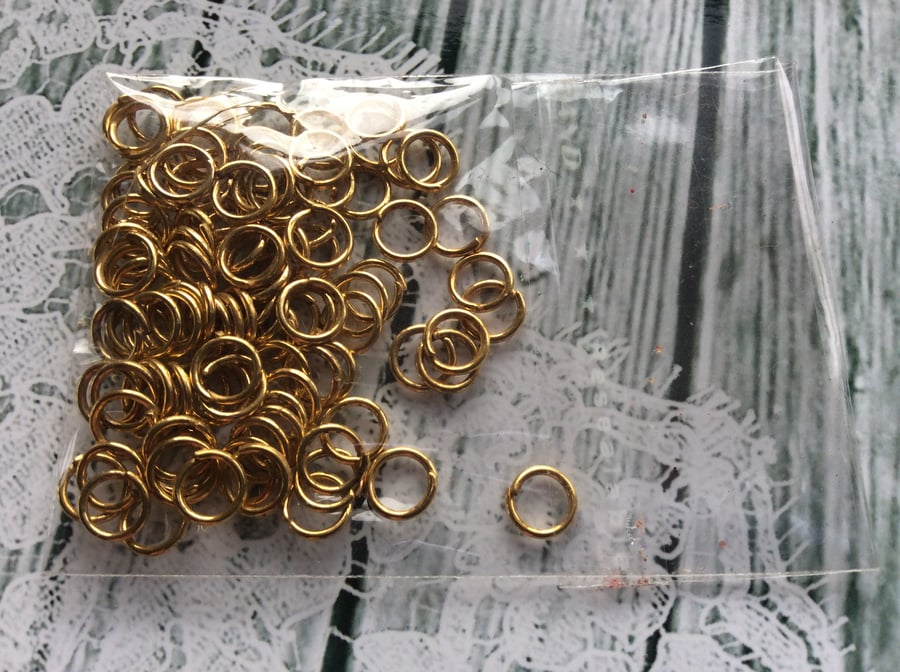 5mm split rings jump rings, gold plated 0.7mm thick Pack of 200