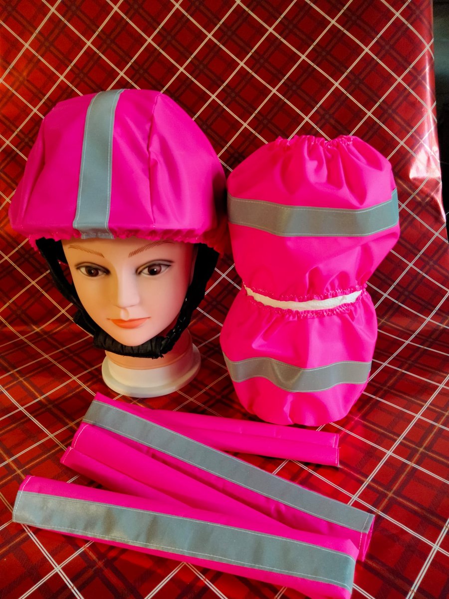 Reflective Hack-safe Set