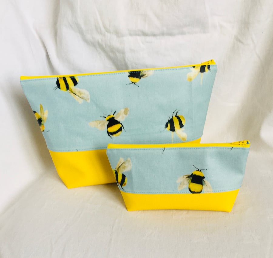 Stunning Two-Piece Bag Set, Toiletries & Cosmetic Bag Set, Travel Set, Gift Idea