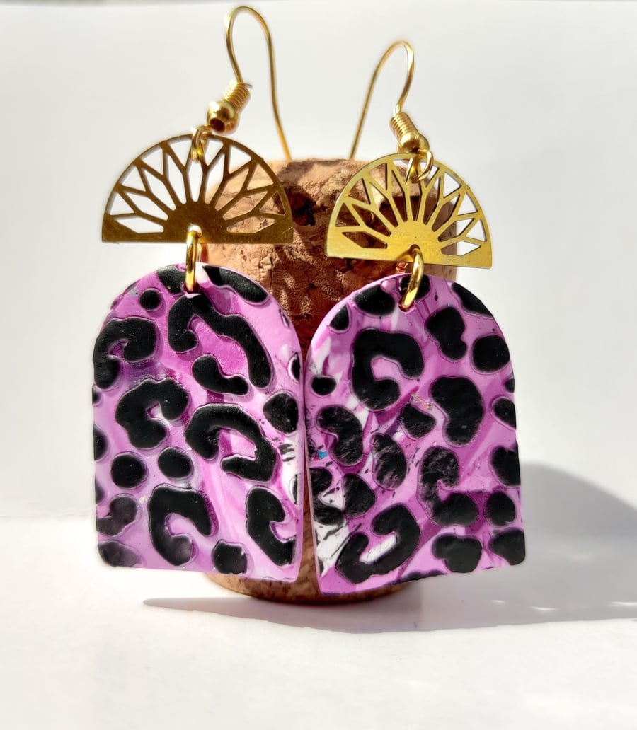 Purple  leopard print arch dangle earrings