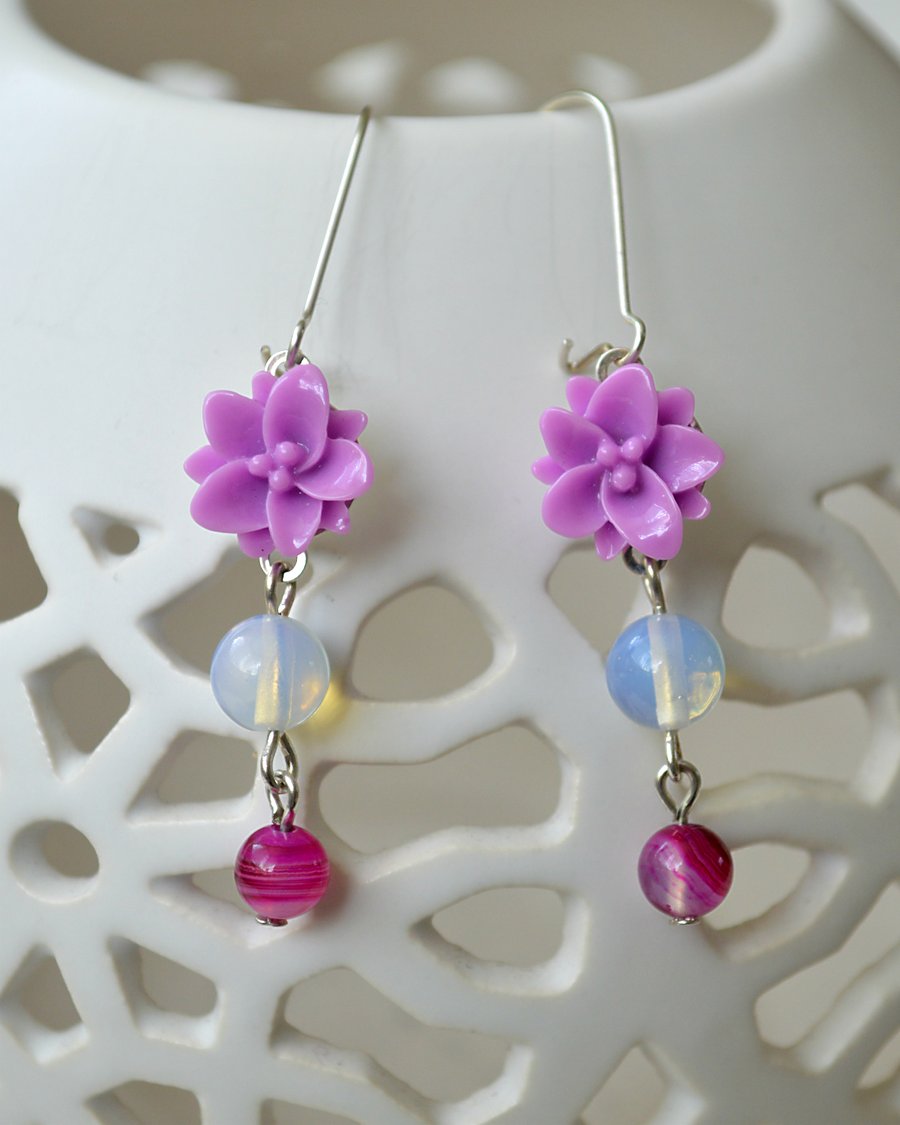 Sale! 20% Off! Purple Flower and Bead Earrings