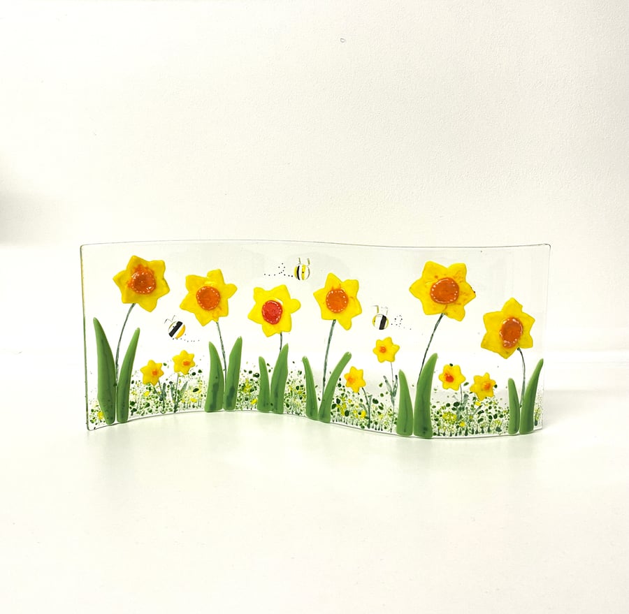 Gorgeous fused glass daffodils - freestanding glass art 