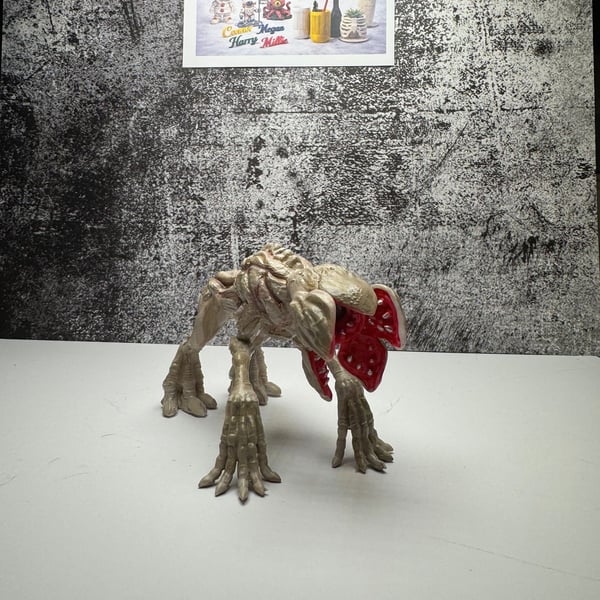 Handmade Fantasy Creature Figure – 3D Printed Collectible