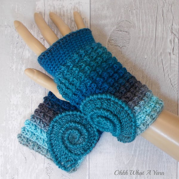 Blue shades ammonite ladies crochet gloves, finger less gloves.  