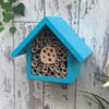 Bee Hotel, Single tier, in Cool Azure