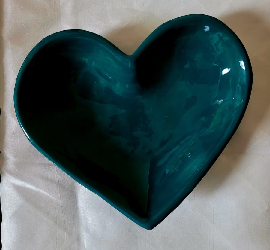 Sea green ceramic heart bowl