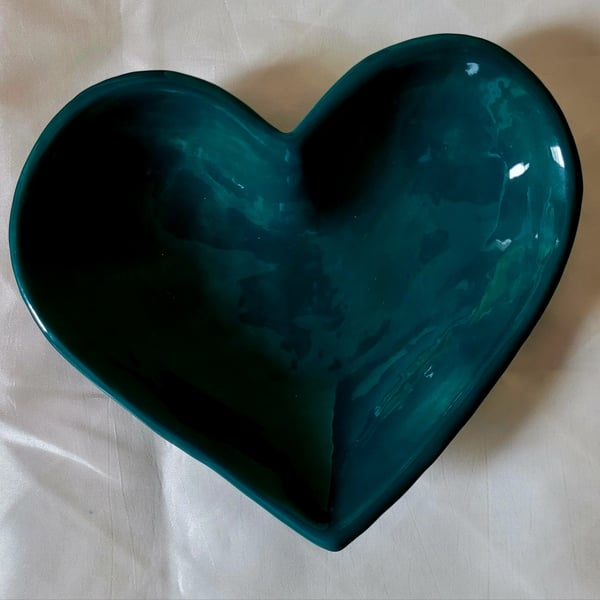 Sea green ceramic heart bowl