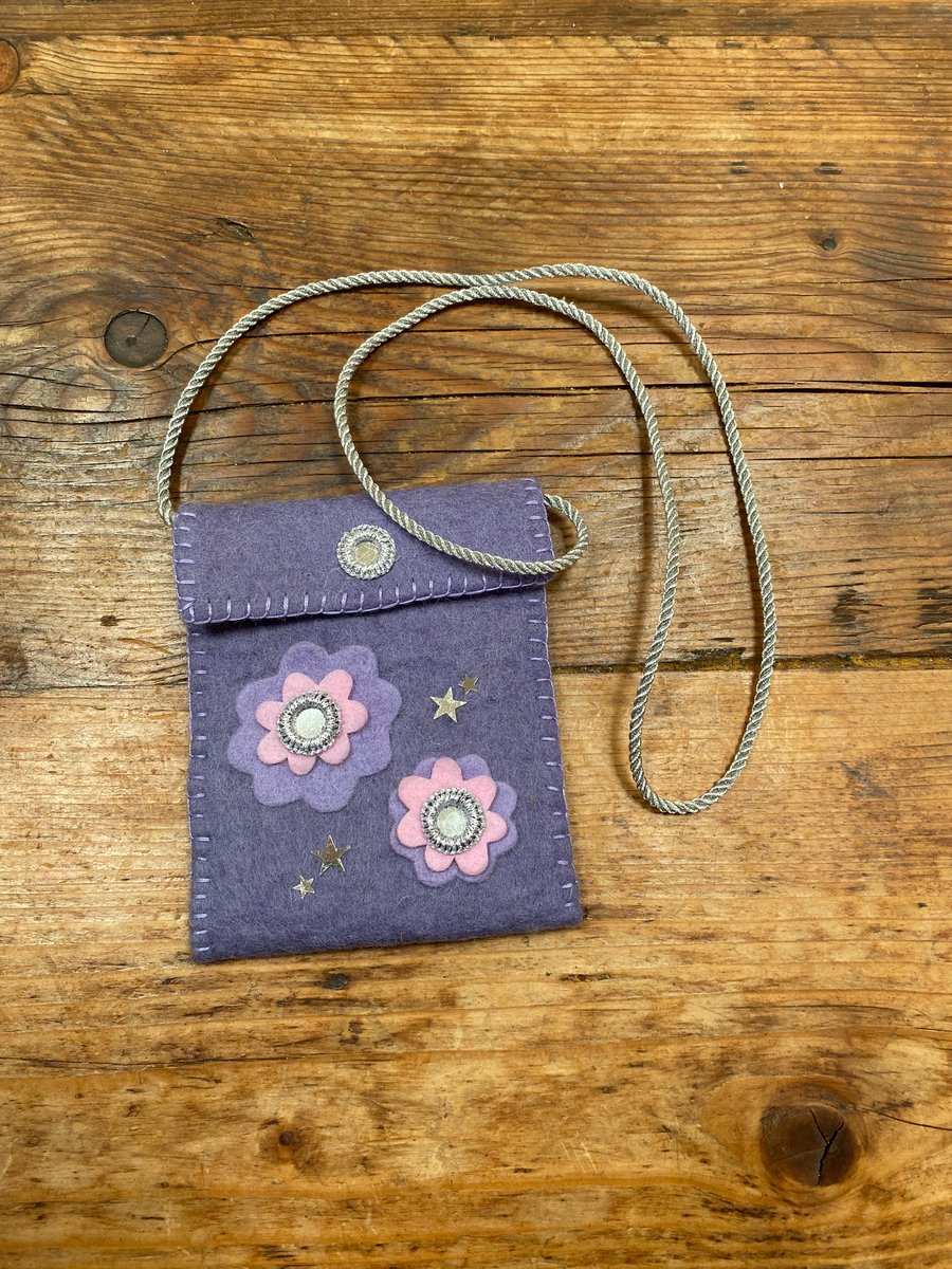  Children's Felt Handbag. (559)