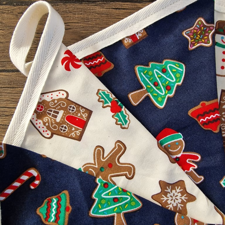 Christmas Bunting - Blue & Ivory Gingerbread Biscuits Design