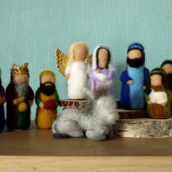 Needle Felted 9 piece Nativity Collection
